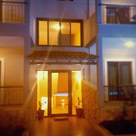 Lägenhet Plakoudis *