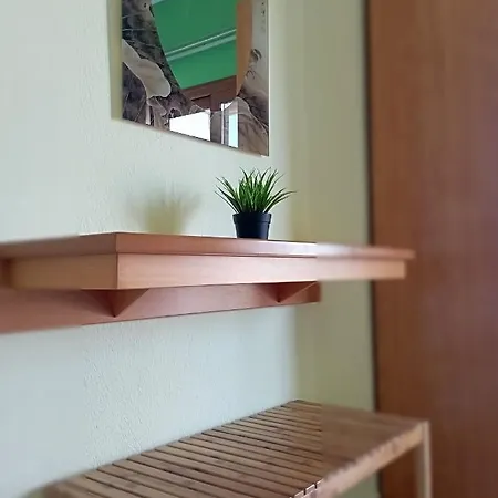 Apartament Plakoudis *