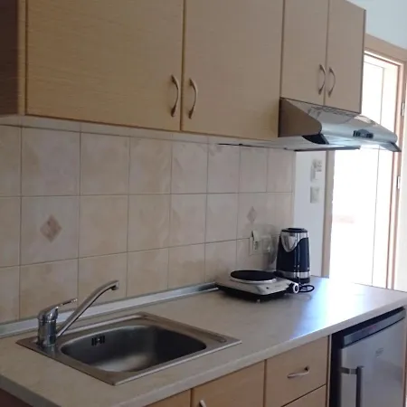 Plakoudis Apartament *