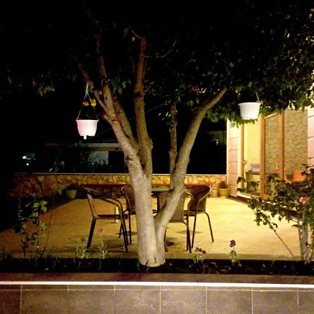 Apartament Plakoudis